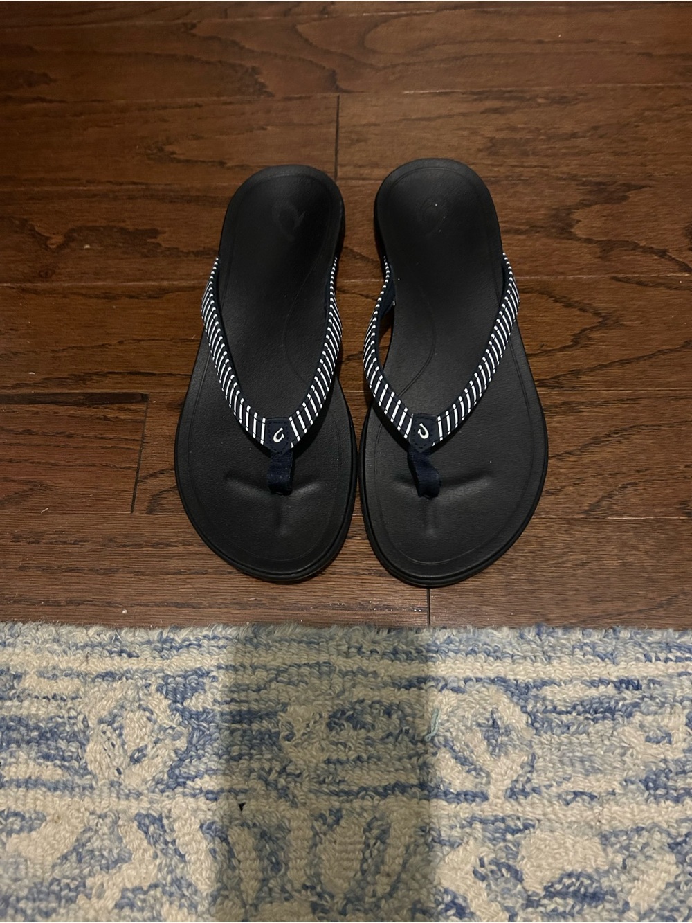 Women’s Blue Olukai Flip Flop Sandals with Navy Striped Straps